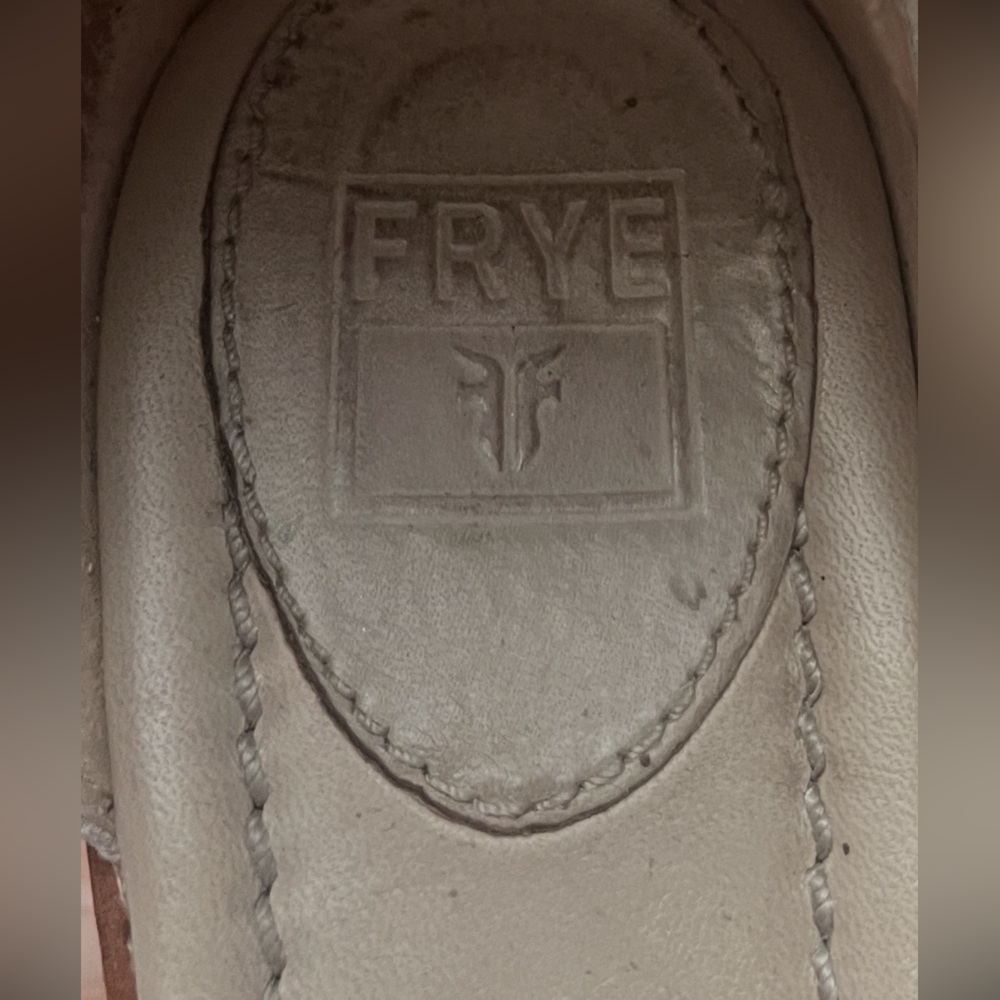 FRYE Women's Brielle Back-Zip Sandals - Picture 5 of 12